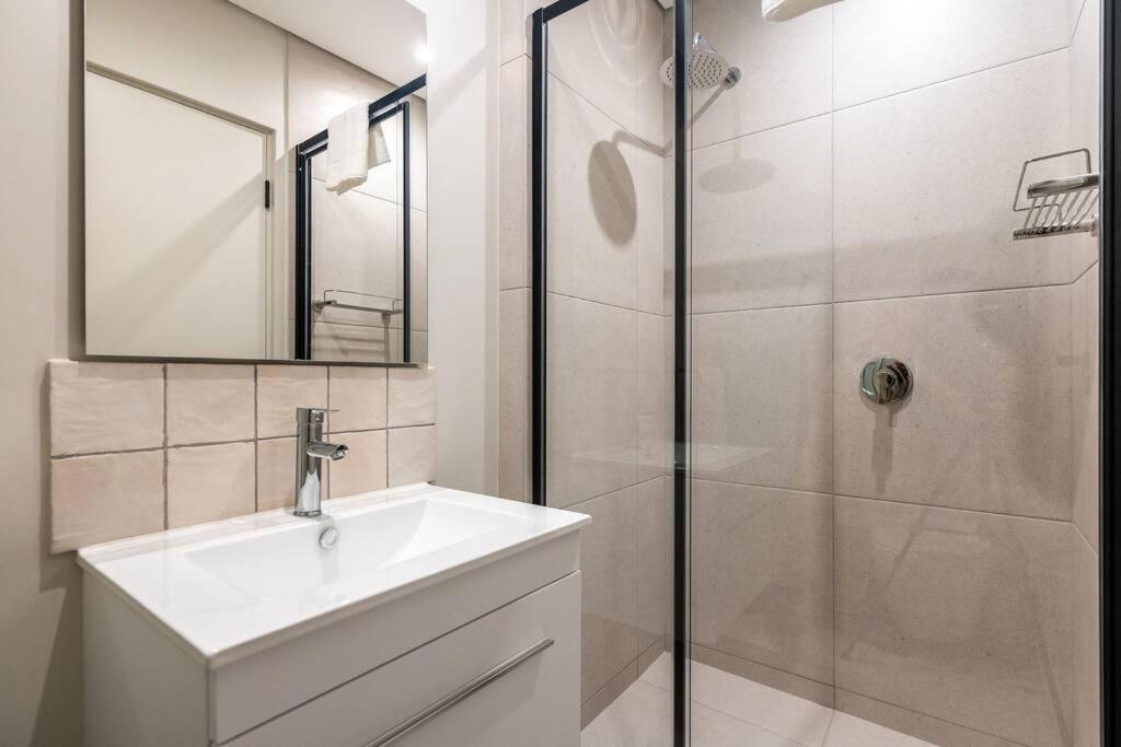 The Rose 105: Studio Apartment With Rooftop Pool Kapstadt Exterior foto