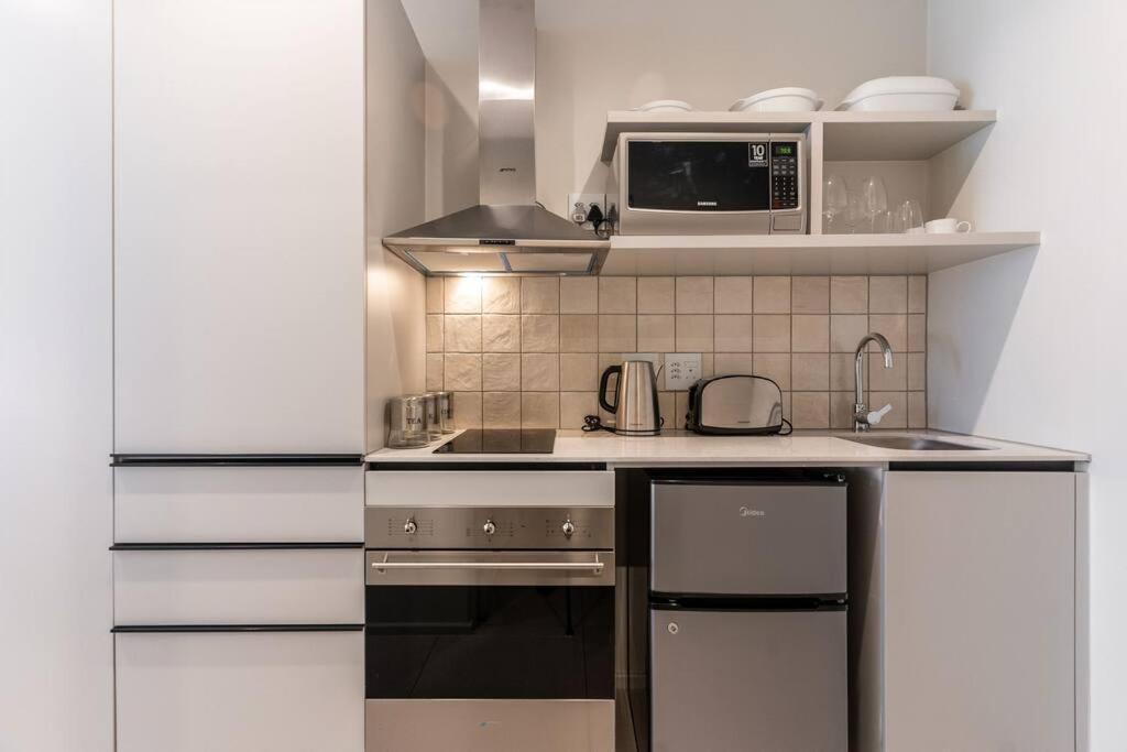The Rose 105: Studio Apartment With Rooftop Pool Kapstadt Exterior foto
