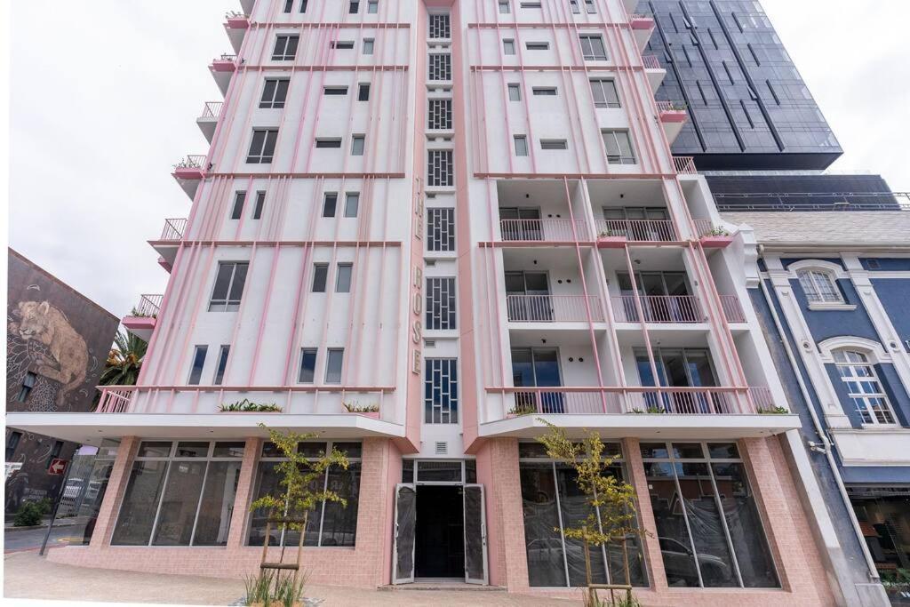 The Rose 105: Studio Apartment With Rooftop Pool Kapstadt Exterior foto